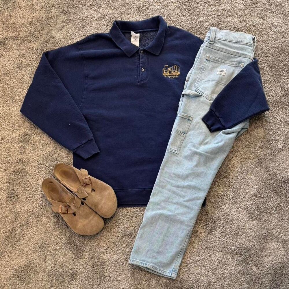 Fruit-of-the-loom Men's Navy and Blue Sweatshirt